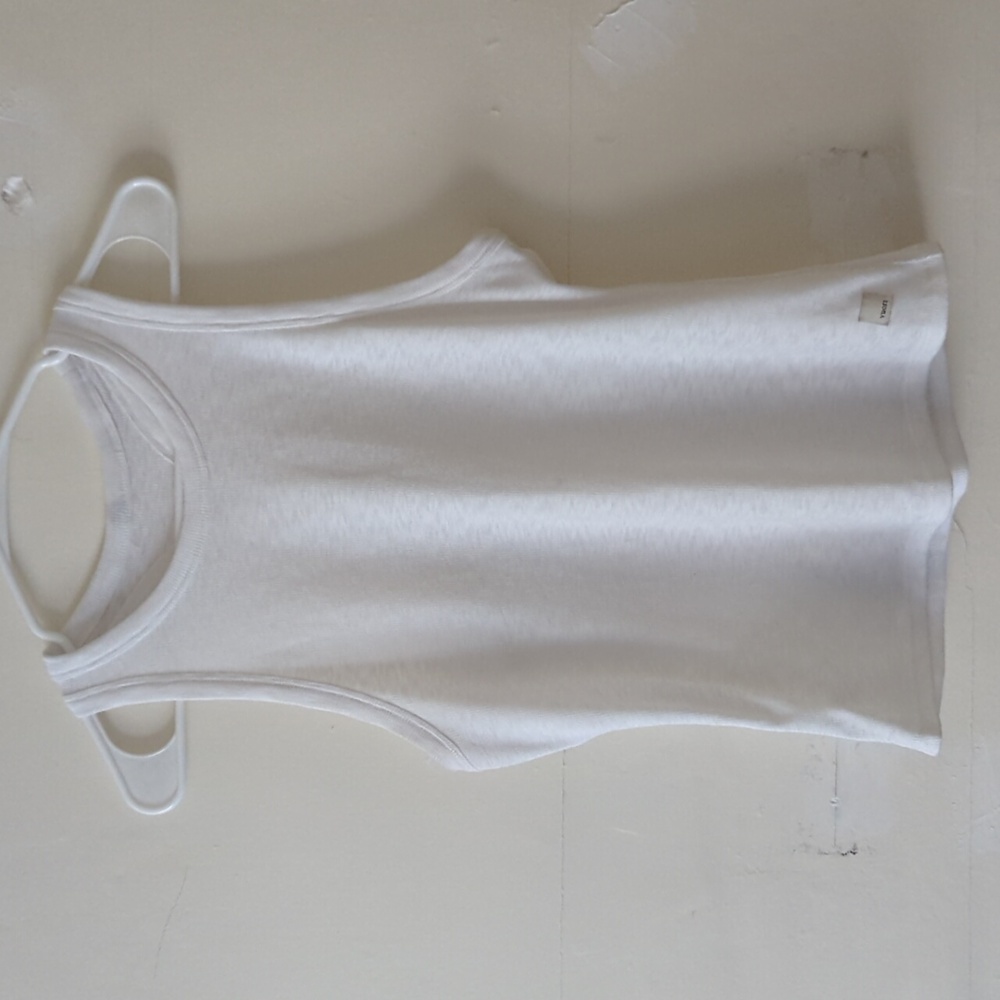 Vuori Women's Medium Tank Top